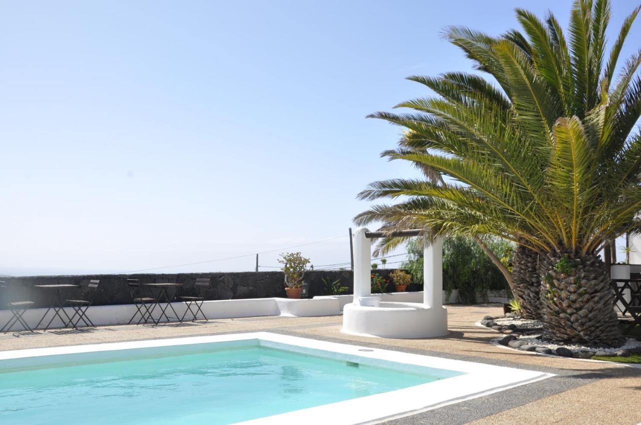 Oasis Surf House Apartman Soo Kültér fotó
